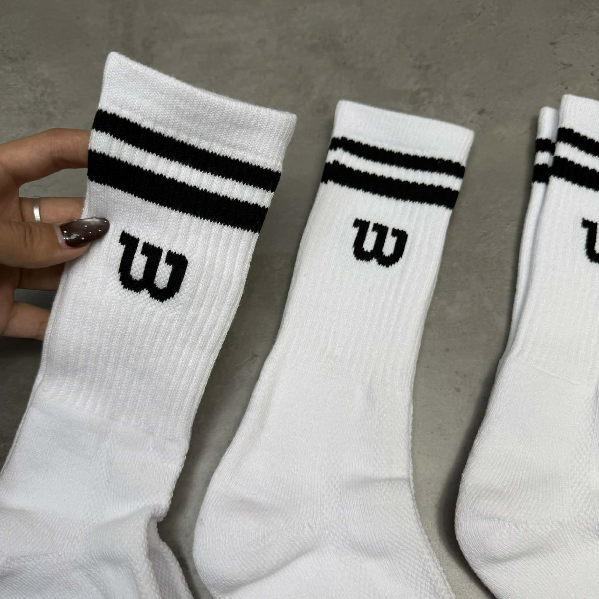 Set Tất Wilson 3 Pack White Black [ BT-2CS13 ]