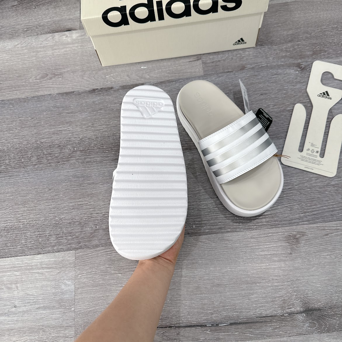 Dép Adidas AILETTE PLATFORM Trắng IE9703