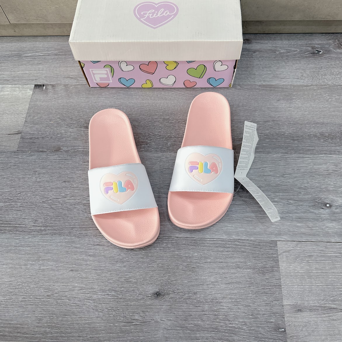 Dép FILA DRIFTER 22 V-DAY Trắng Đế Hồng [ 1SM01619E 663 ]