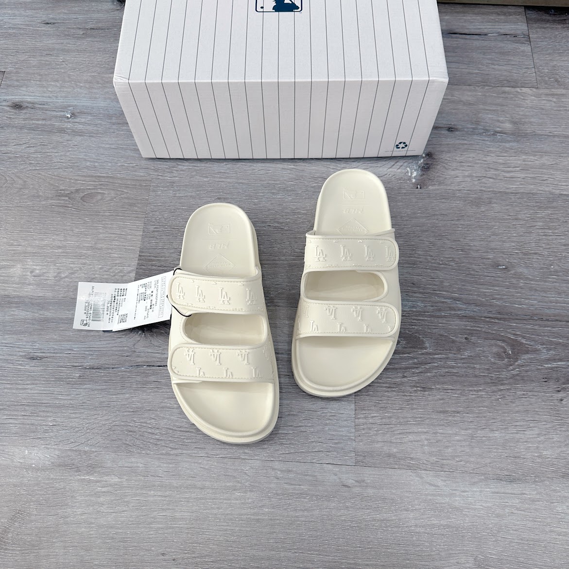 Dép MLB Chunky Los Angeles Dodgers Màu Trắng [ 3ALPCBT33-07WHS ]