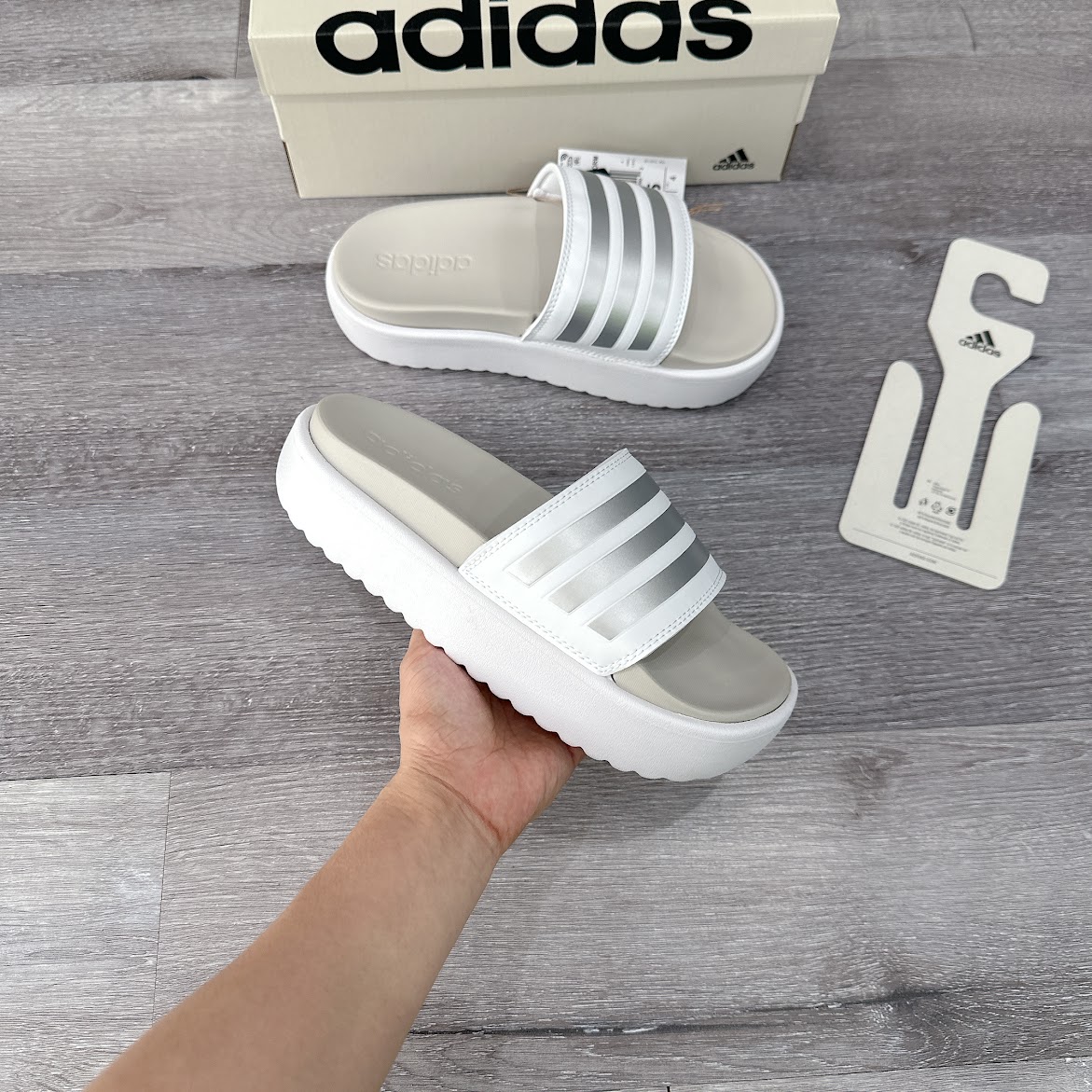 Dép Adidas AILETTE PLATFORM Trắng IE9703
