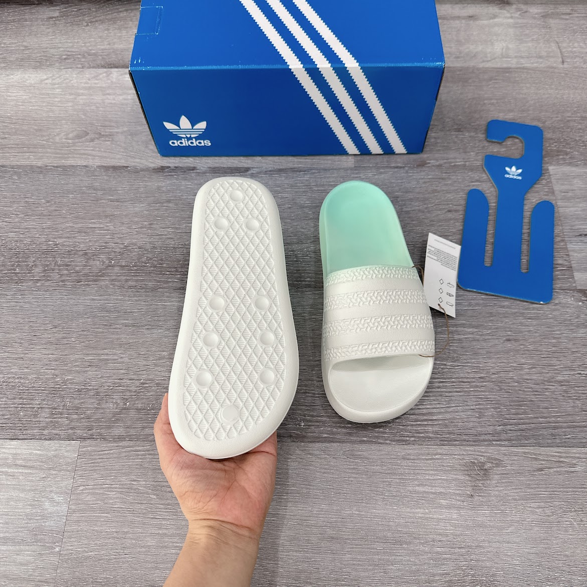 Dép Adidas AYOON Trắng Xanh [ IF7628 ]