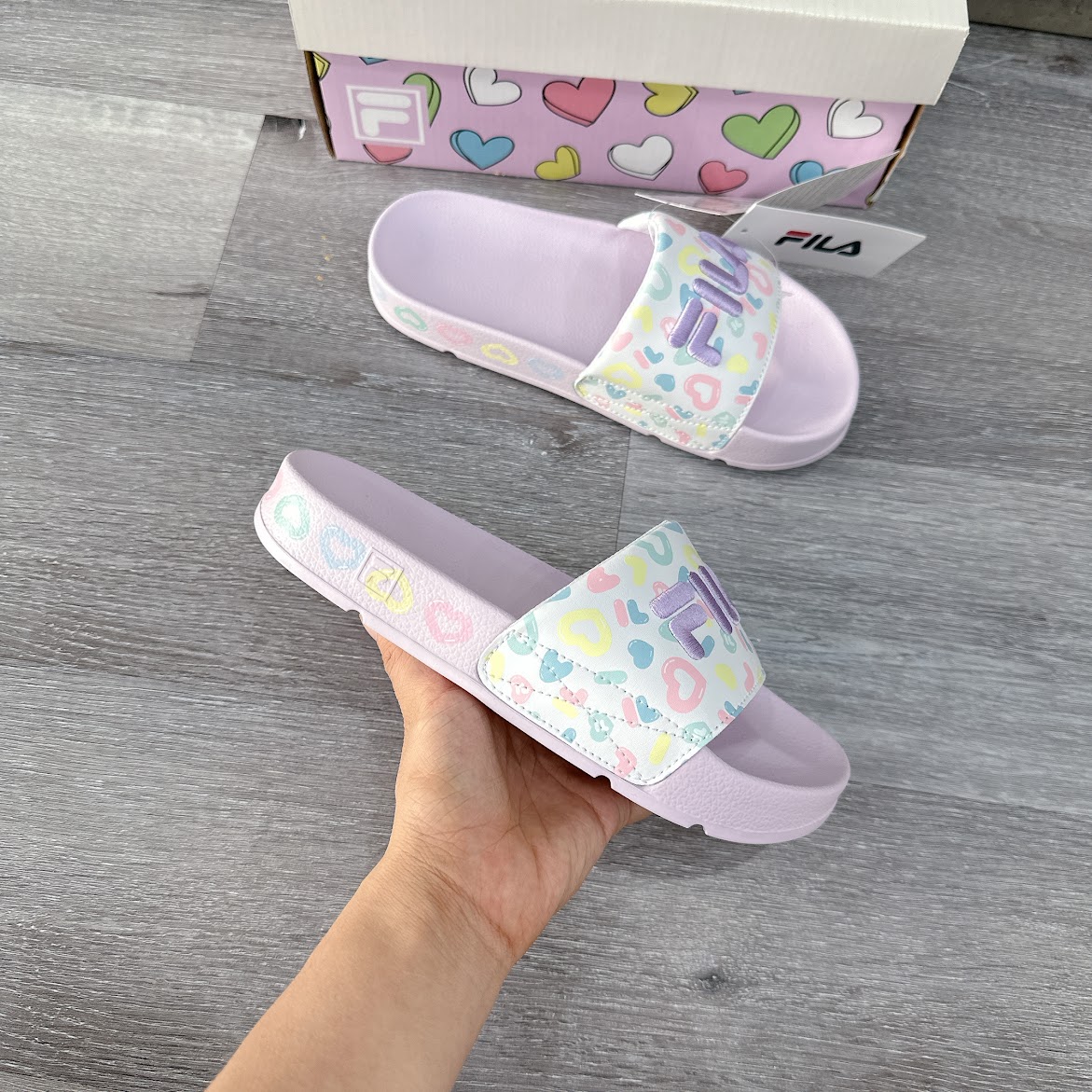 Dép FILA DRIFTER 22 V-DAY Trắng Đế Tím [ 1SM01619E 667 ]