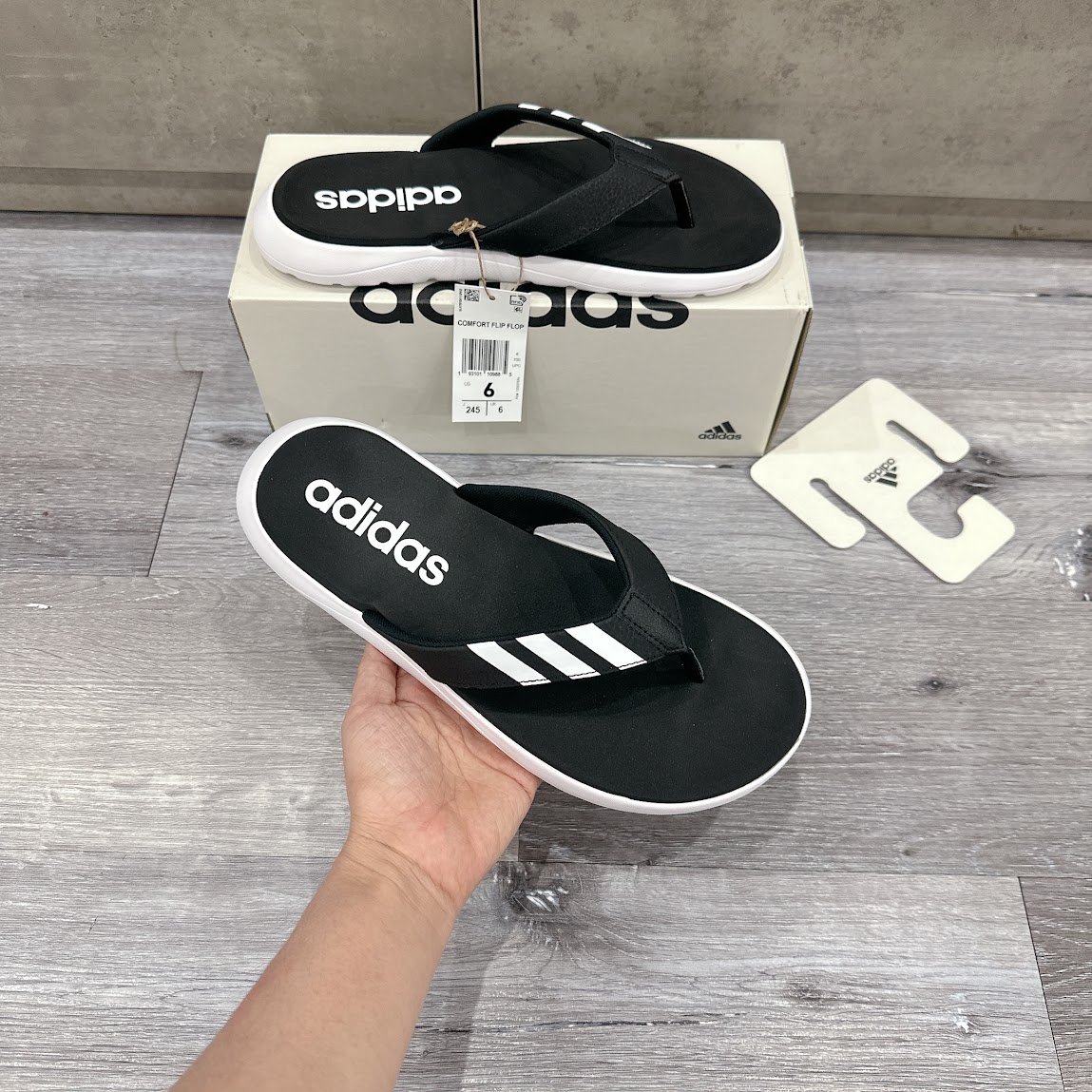 Dép ADIDAS Tông Xỏ Ngón COMFORT FLIP-FLOPS EG2069