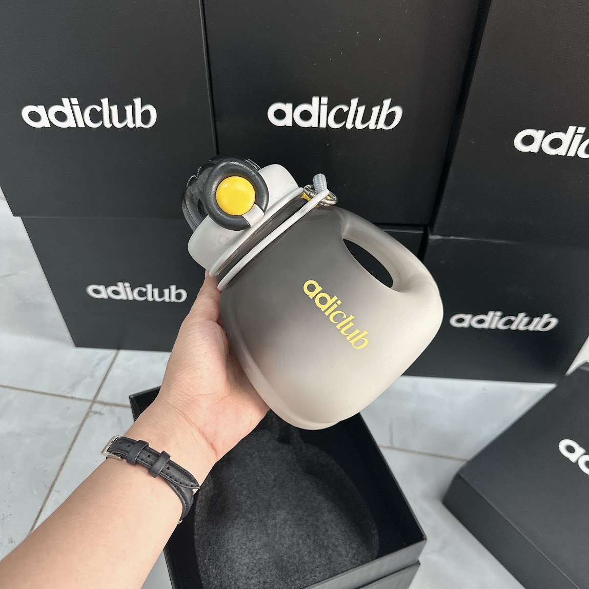 Bình Nước Adidas Màu Đen Chính Hãng