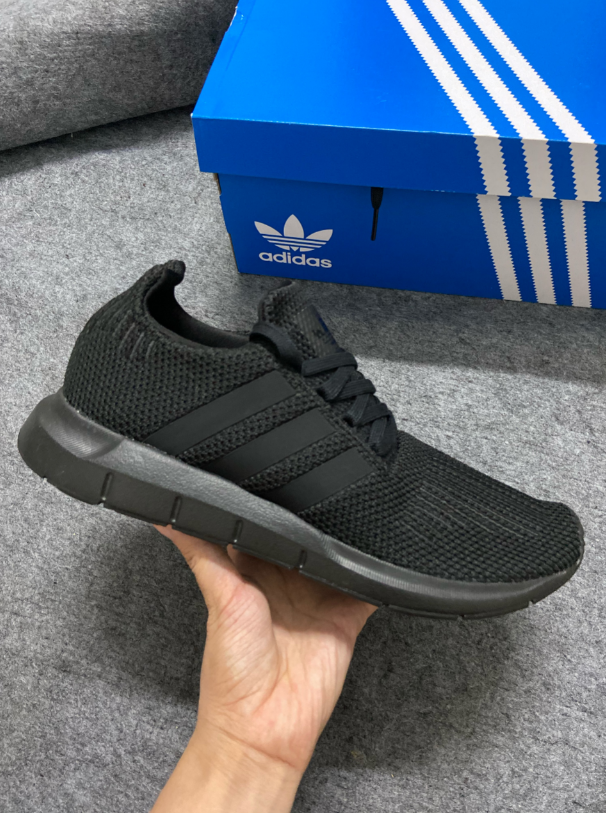 dueña Salida altura Giày adidas Swift Run AQ0863 | CITISHOP