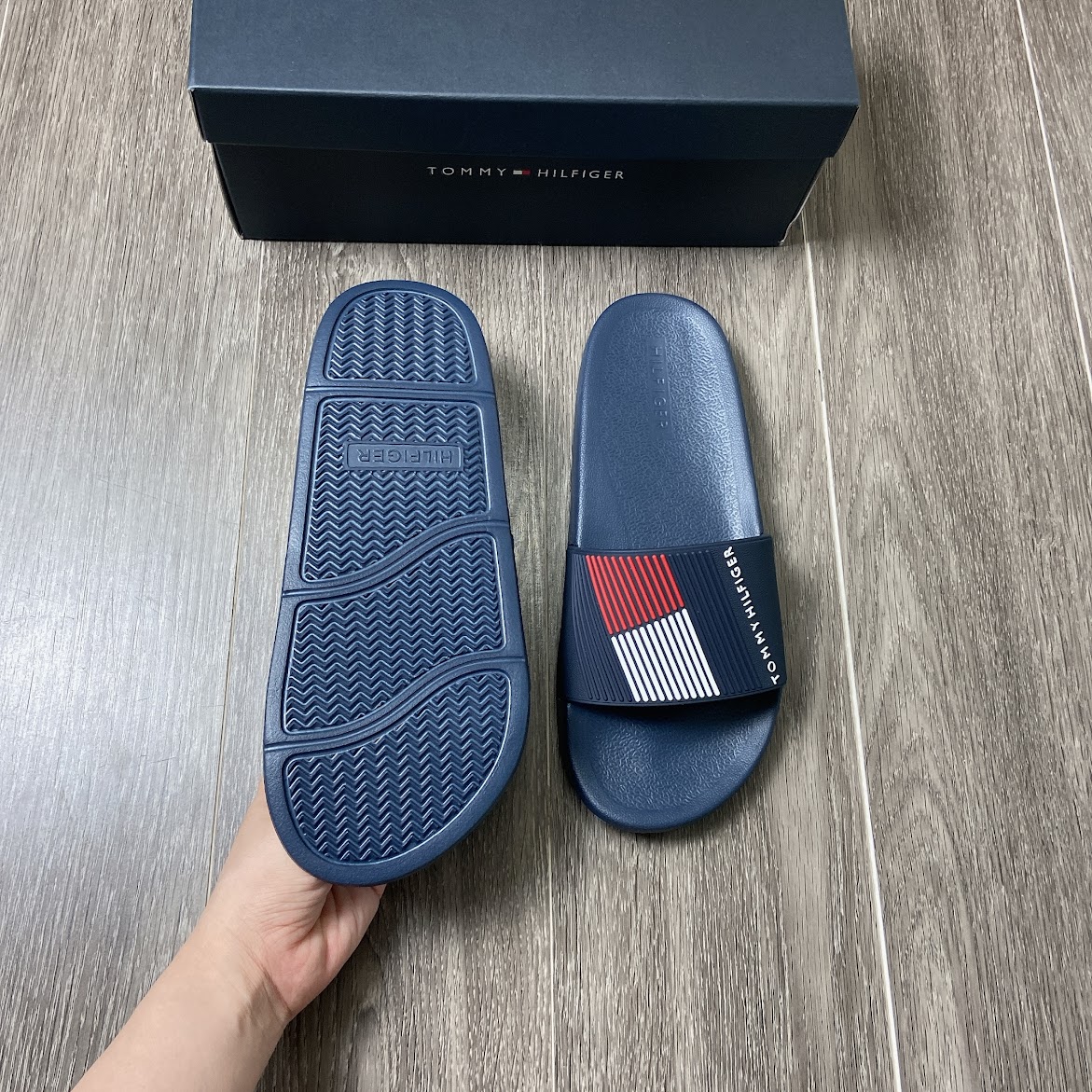 Dép Tommy Hilfiger EDNOR Dark Blue SY