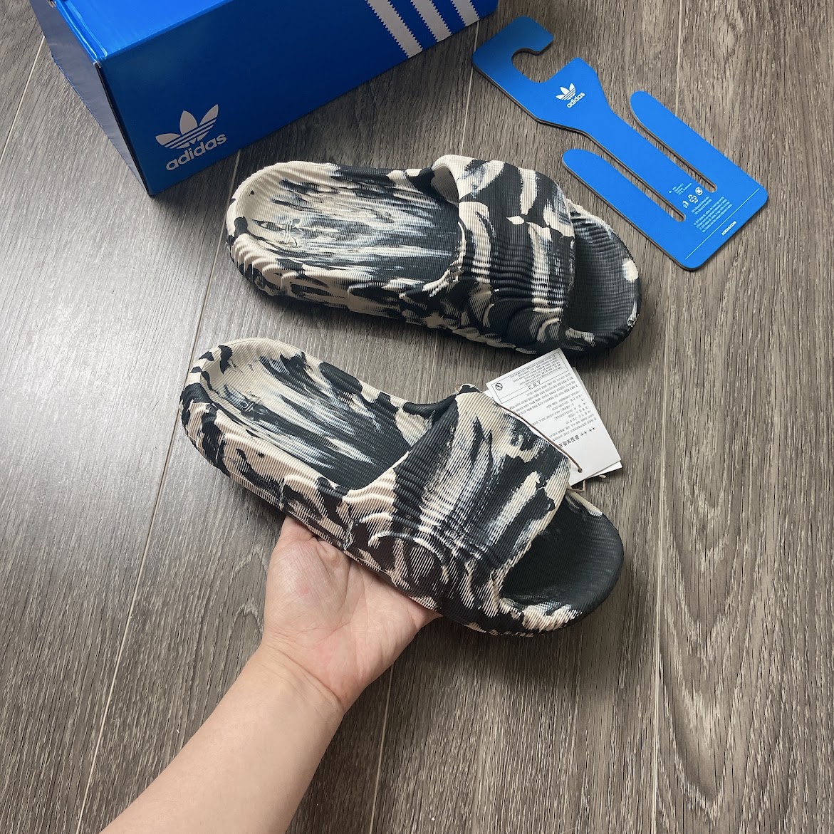 Dép ADIDAS ADILETTE 22 Màu Aluminium GX6947