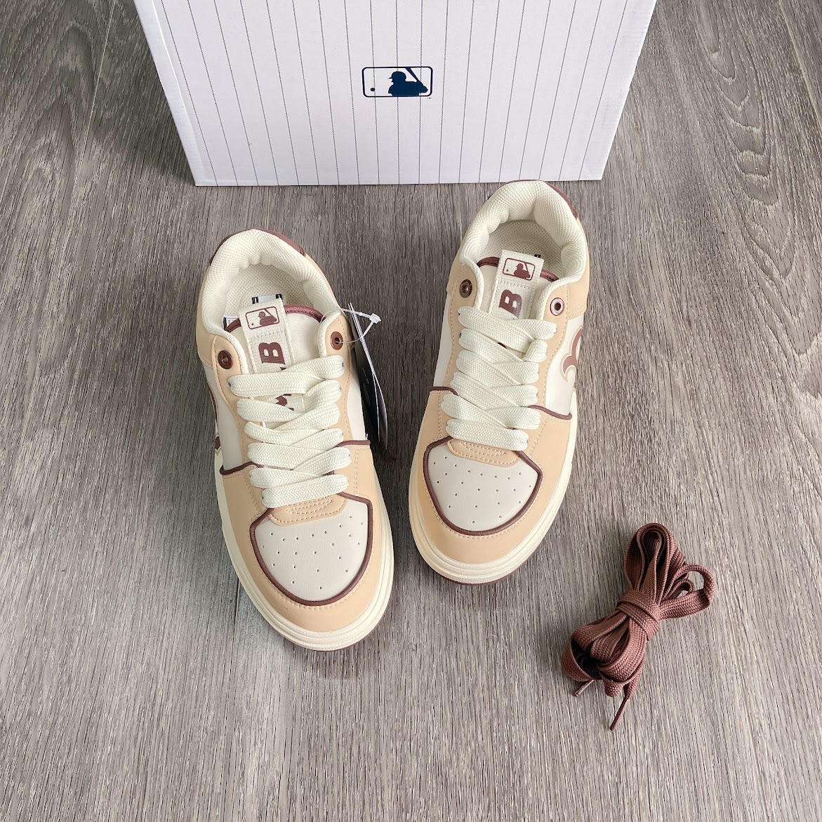 Giày MLB Chunky Liner Boston Red Sox [ 3ASXCA12N-43BGS ]