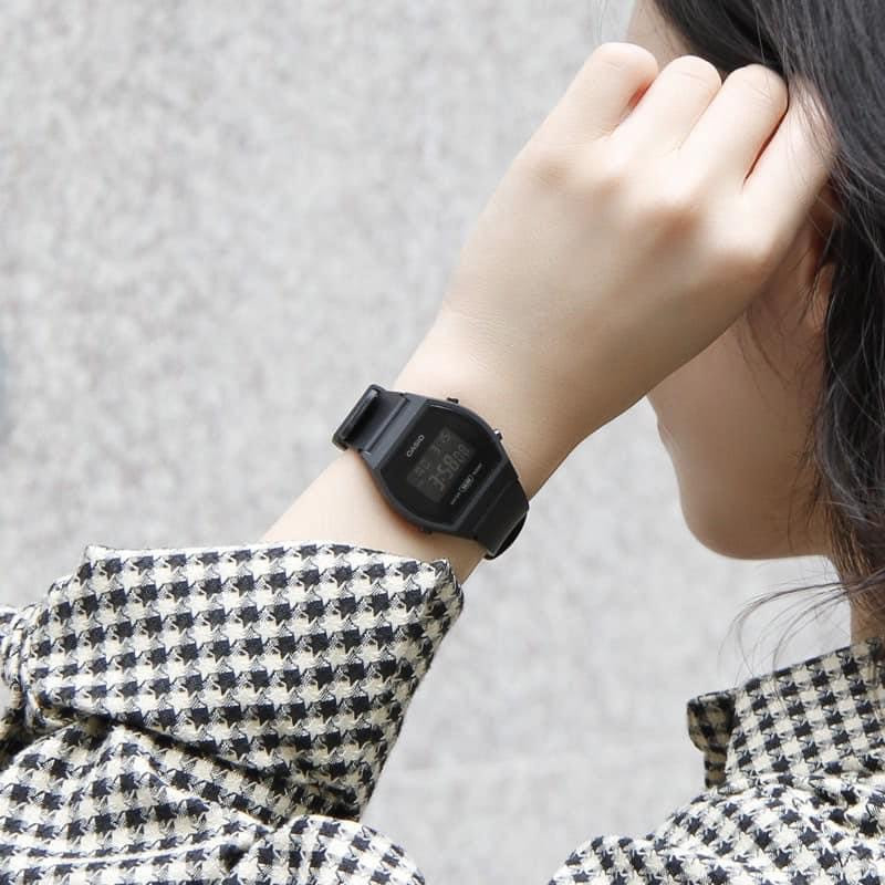 Đồng Hồ Nữ Casio LW-204-1ACF Đen Mặt 35mm