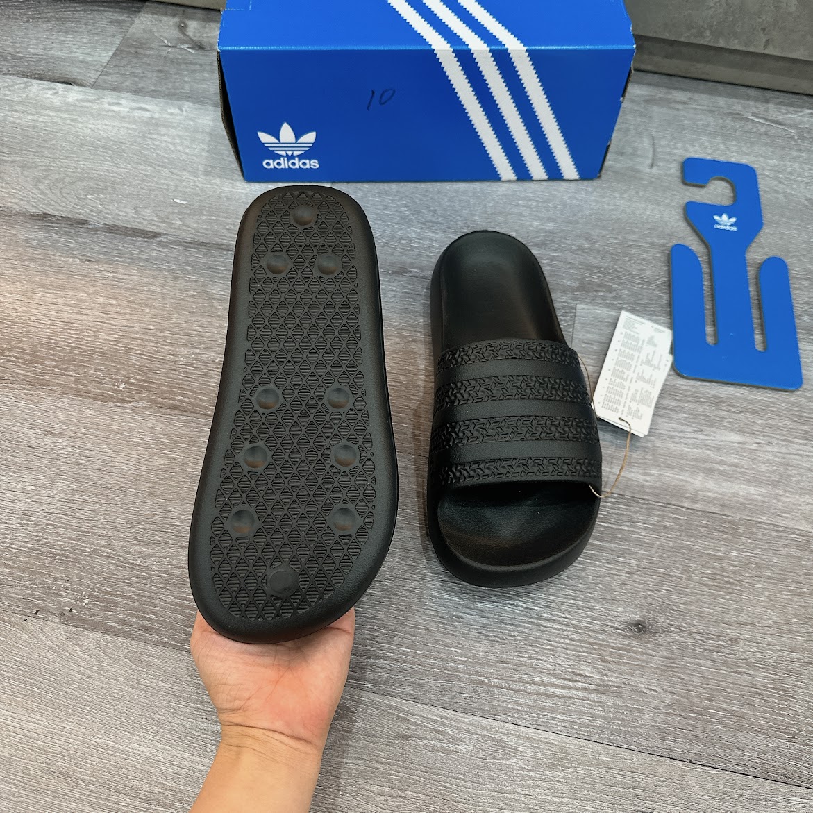 Dép Adidas Adilette Ayoon Màu Đen [ GX1979 ]
