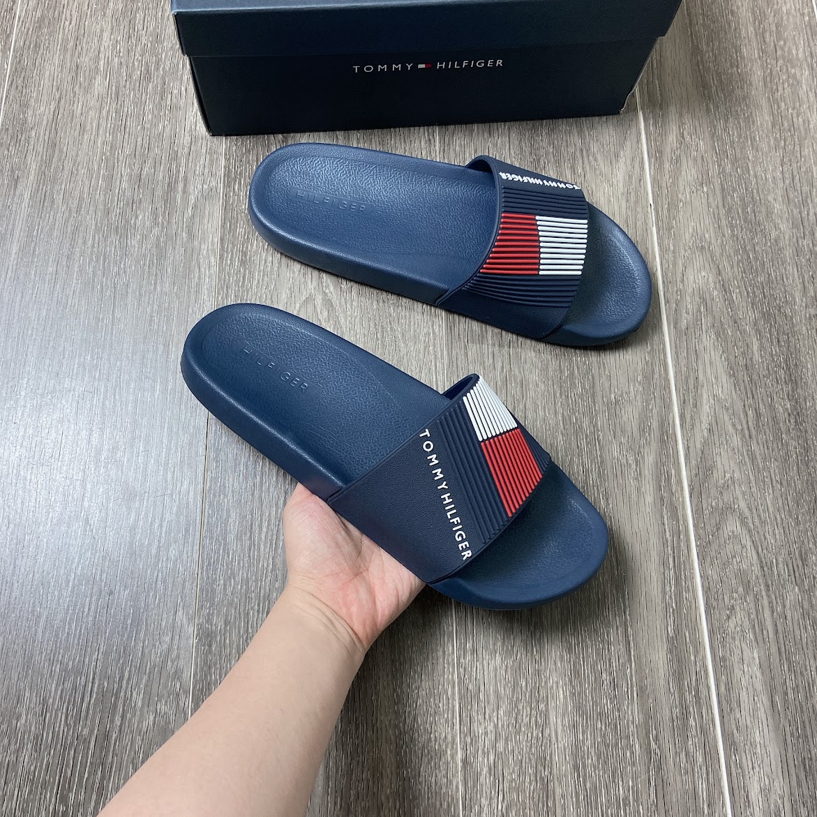 Dép Tommy Hilfiger EDNOR Dark Blue SY