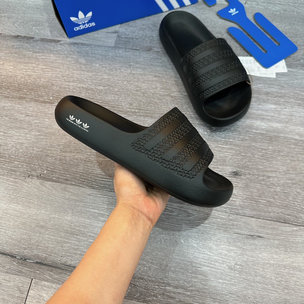 Dép Adidas Adilette Ayoon Màu Đen [ GX1979 ]
