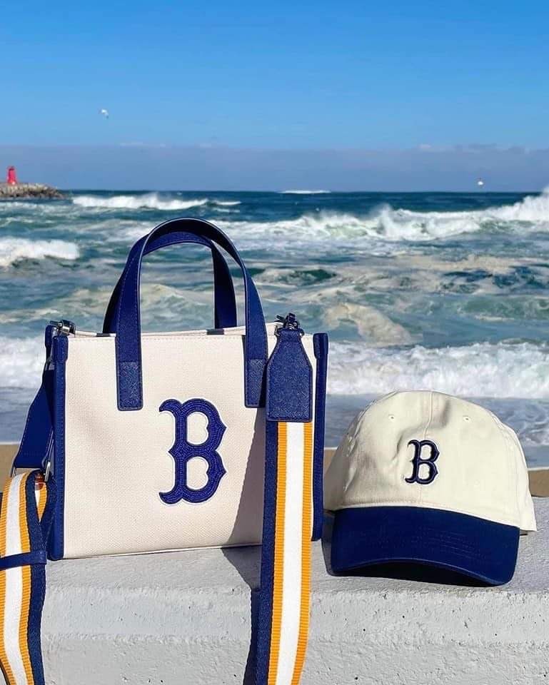 Túi MLB Basic Big Logo Canvas Tote Bag [ 3AORS062N-43CRS ]