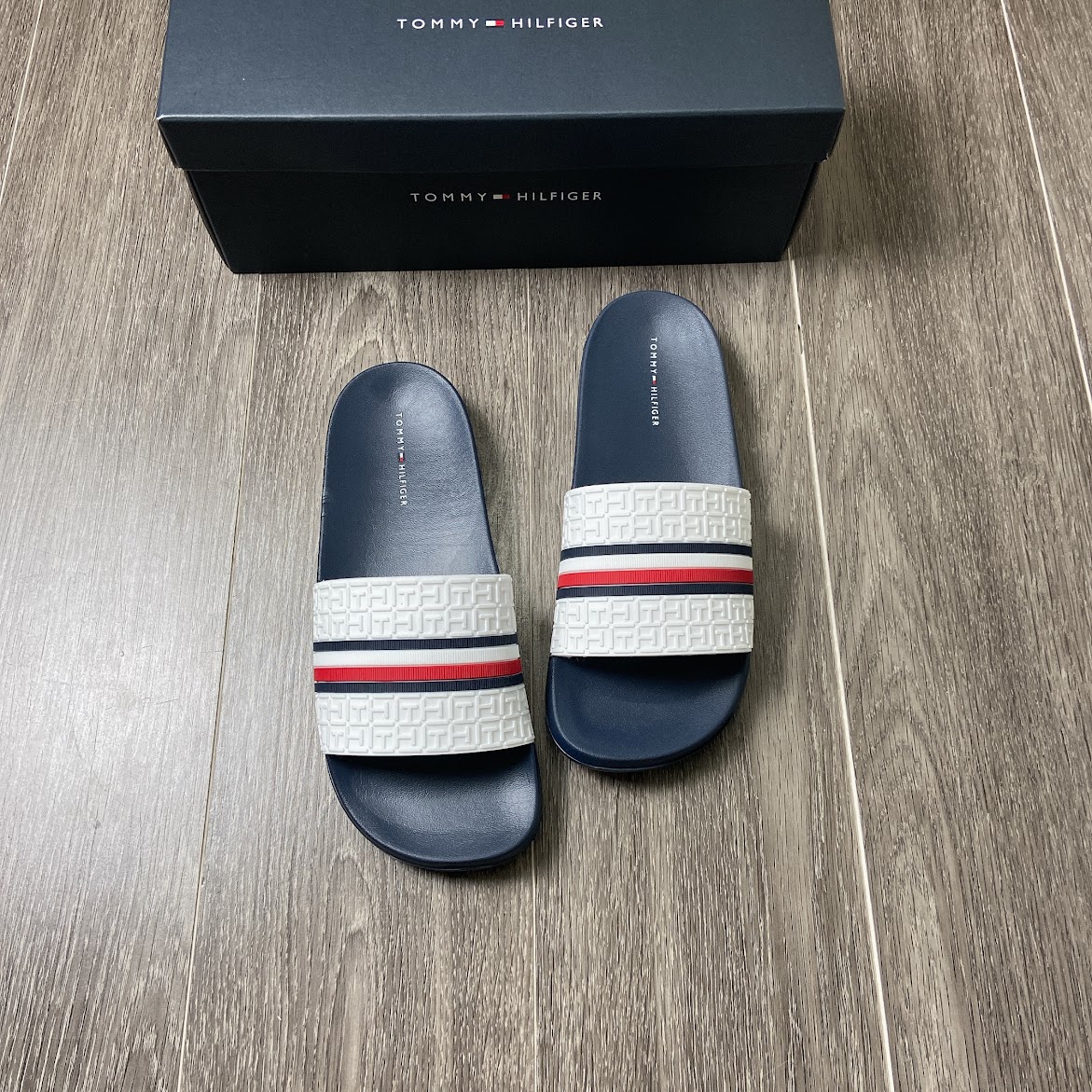 Dép Tommy Hilfiger DOLY WHITE 140