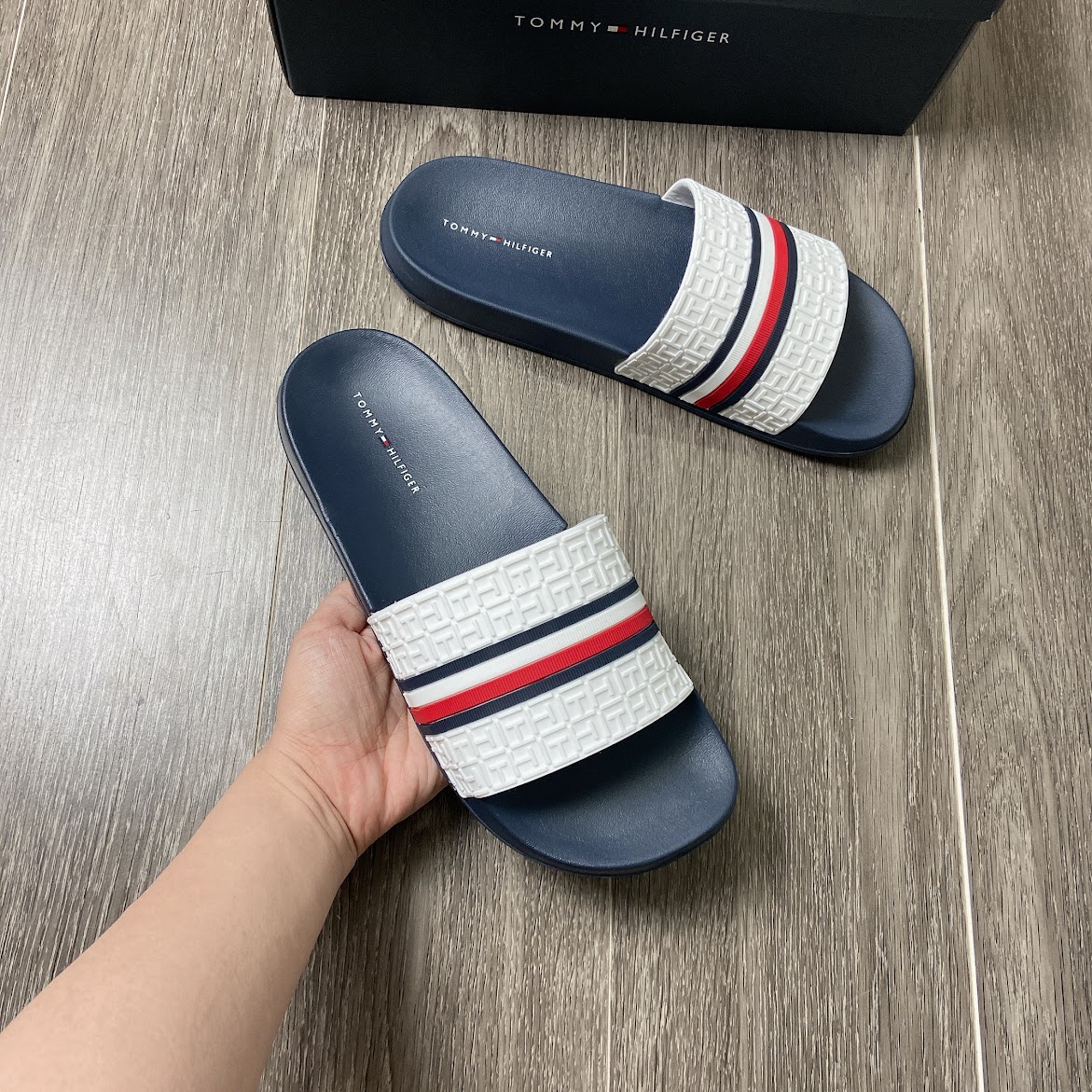 Dép Tommy Hilfiger DOLY WHITE 140