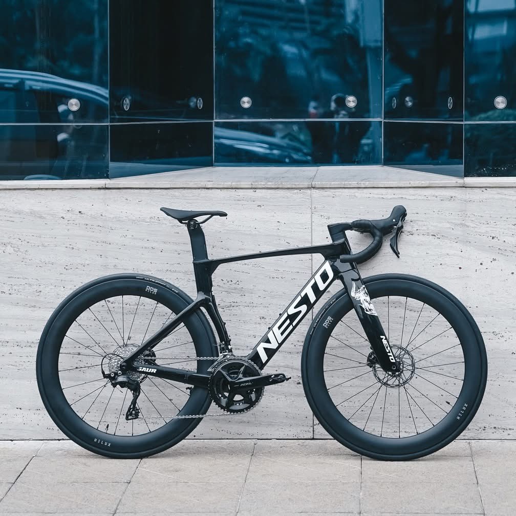Xe đạp đua carbon NESTO Gaur 2025