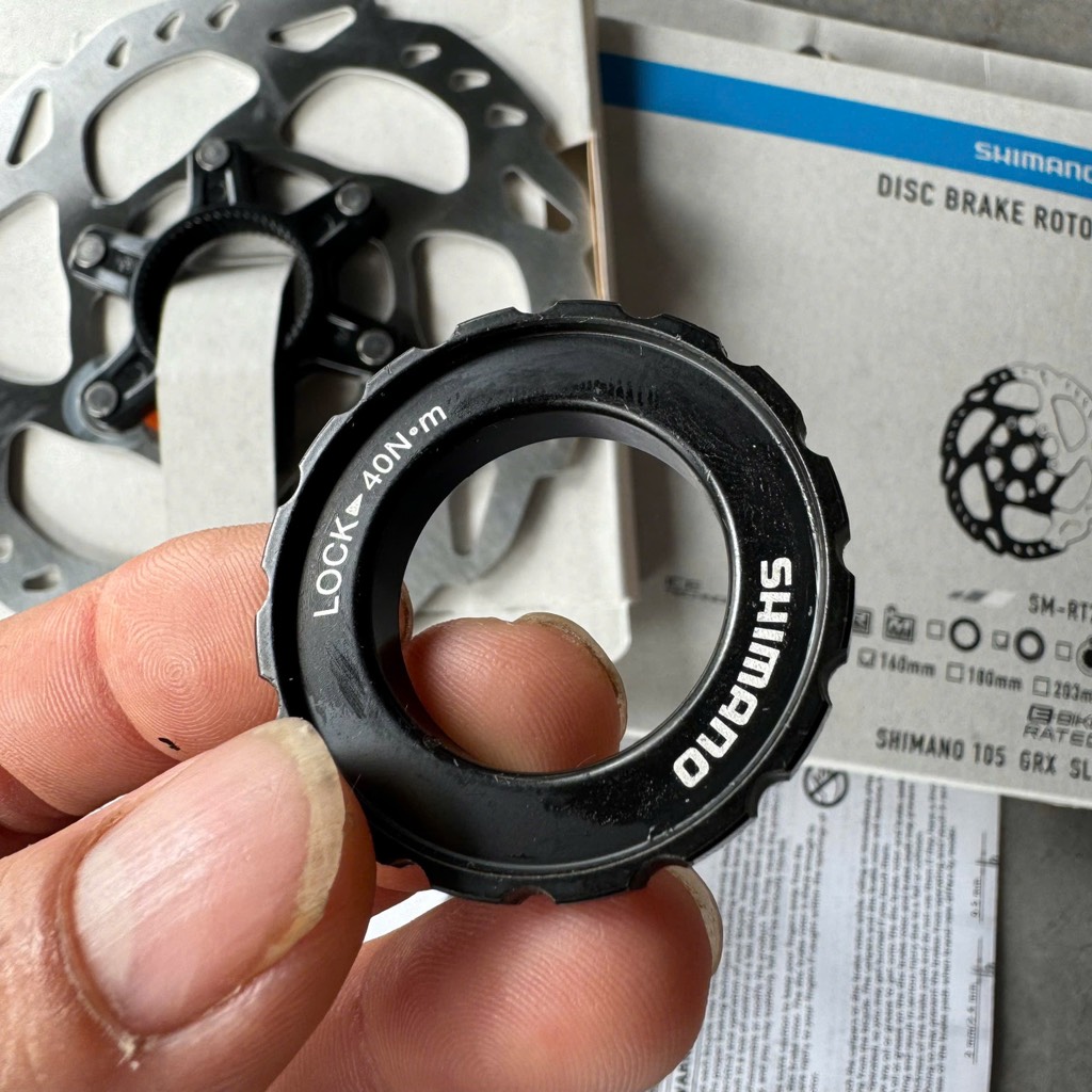 Dĩa thắng center lock SHIMANO RT70 China ICE tản nhiệt chính hãng