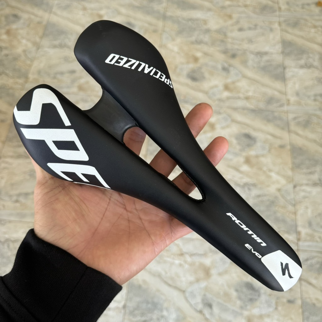 Yên lổ SPECIALIZED Evo gọng nhôm