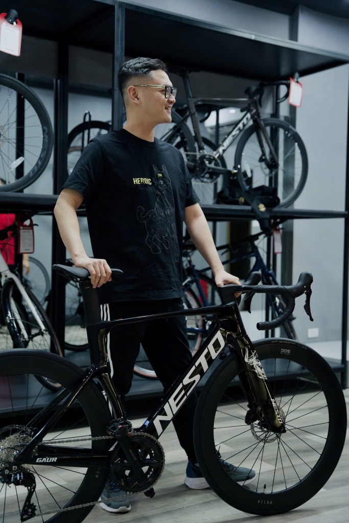 Xe đạp đua carbon NESTO Gaur 2025