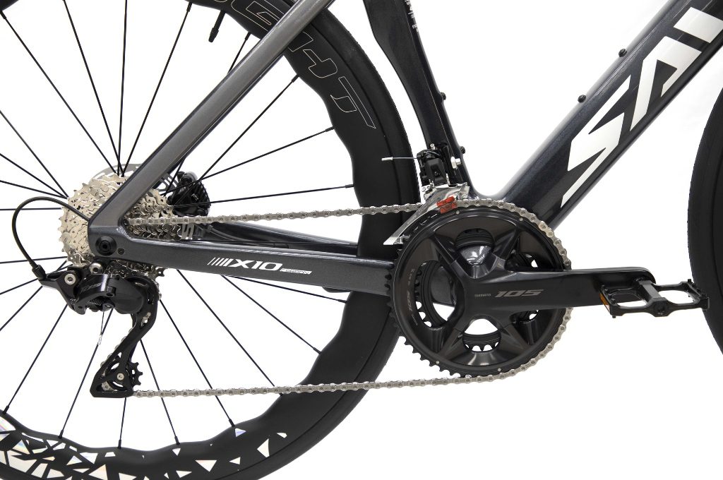 Xe đạp đua carbon SAVA X10 UCI R7120 chính hãng