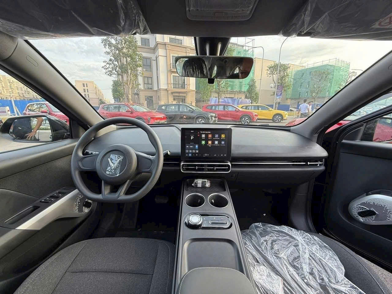 VINFAST LIMO GREEN - Lựa chọn tinh tế cho xe dịch vụ thế hệ mới