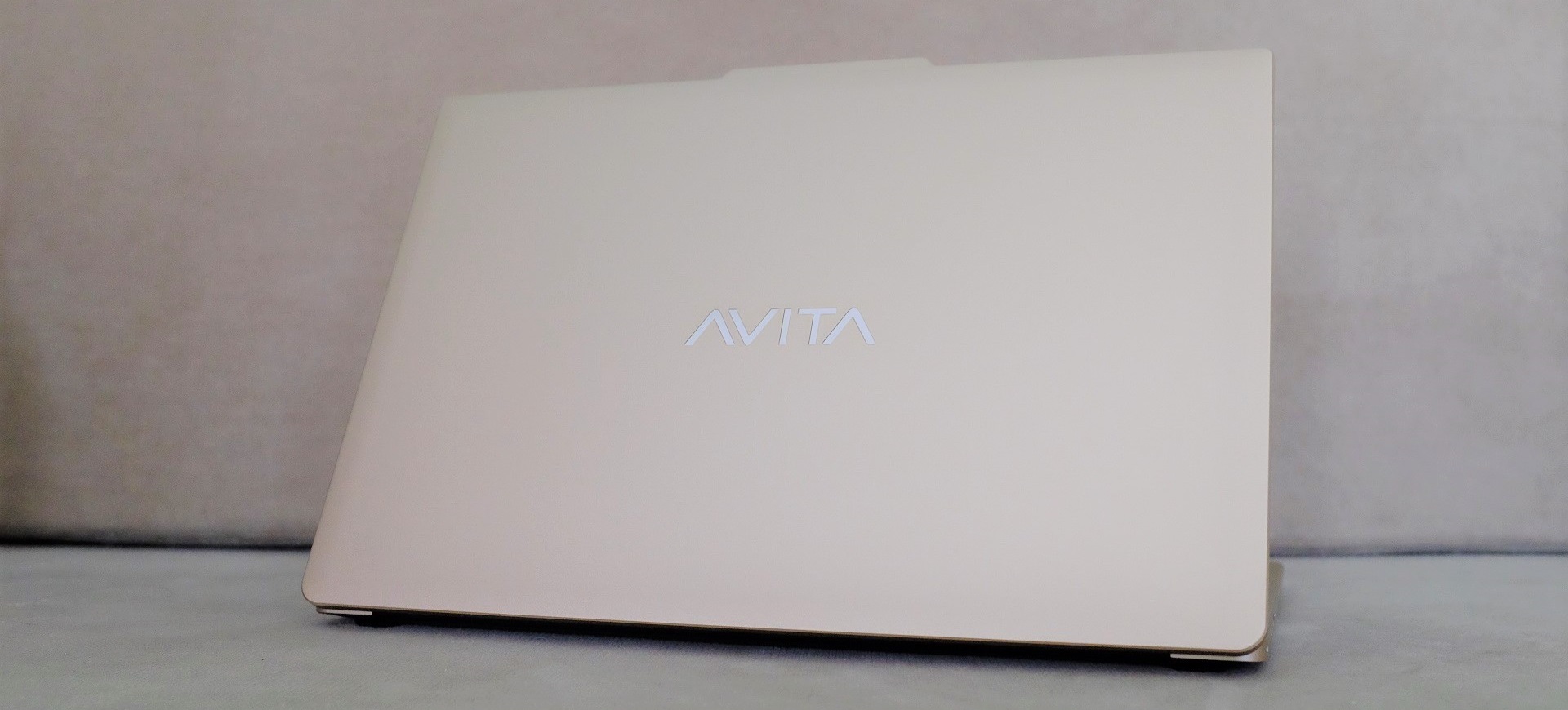 Avita Liber V AMD Edition