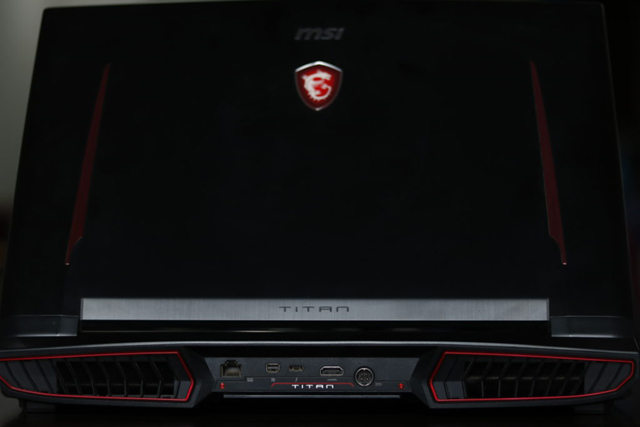REVIEW ĐÁNH GIÁ CHI TIẾT LAPTOP MSI GT73VR 7RF TITAN PRO