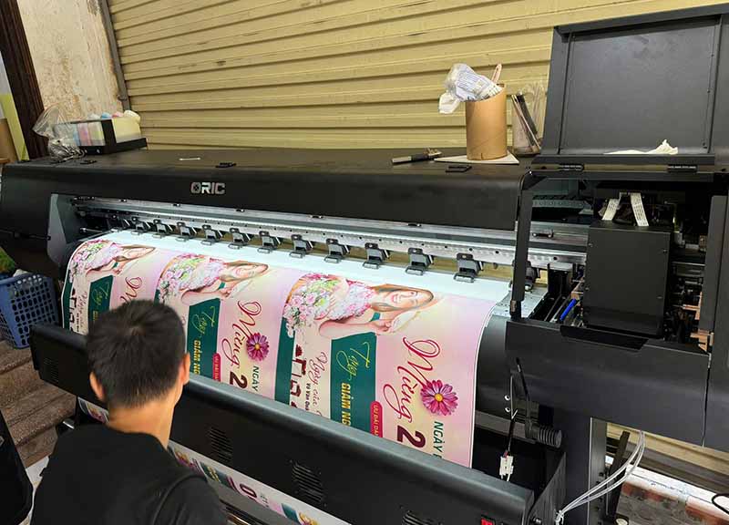 Máy in decal có chất lượng bản in tốt, độ bền cao