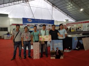 mua máy in phun khổ lớn có các vấn đề gì