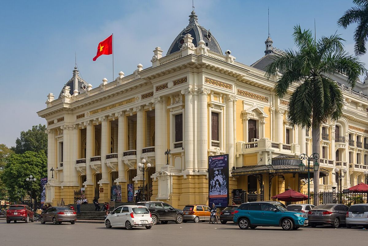 Nhà hát Lớn Hà Nội, công trình kiến trúc Pháp nổi tiếng hoàn thành năm 1911 Nhà hát Lớn Hà Nội, công trình kiến trúc Pháp nổi tiếng hoàn thành năm 1911