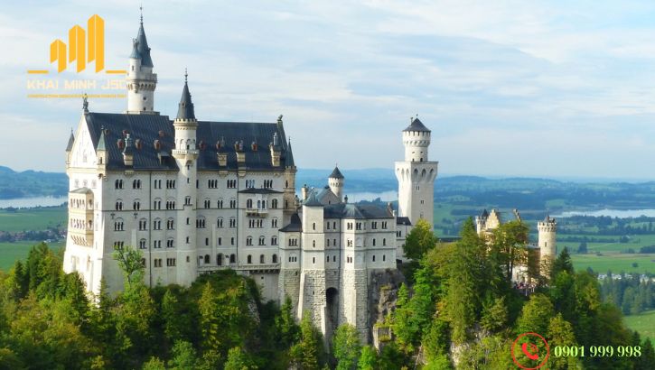  Lâu đài Neuschwanstein đẹp nhất thế giới với vẻ đẹp cổ kính, nguy nga