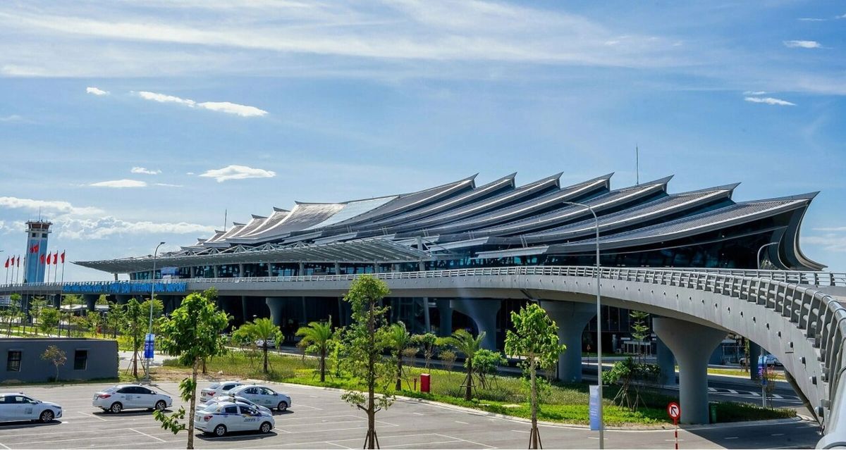 Nhà ga T2 Cảng hàng không quốc tế Phú Bài Huế, công trình kiến trúc đoạt giải Vàng Kiến trúc Quốc gia 2024–2025 Nhà ga T2 Cảng hàng không quốc tế Phú Bài Huế, công trình kiến trúc đoạt giải Vàng Kiến trúc Quốc gia 2024–2025