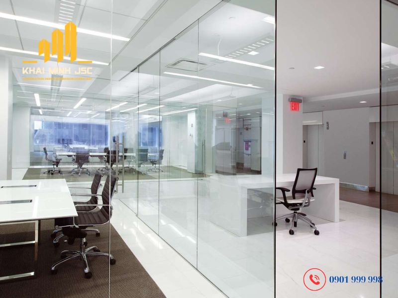  Vách kính hai lớp được cấu tạo từ hai tấm kính cường lực ghép song song