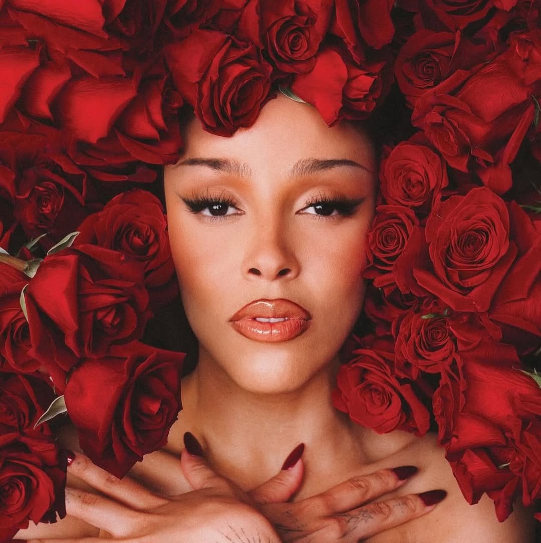 Doja Cat – Vie (Signed CD w Signed Insert) – LP Club