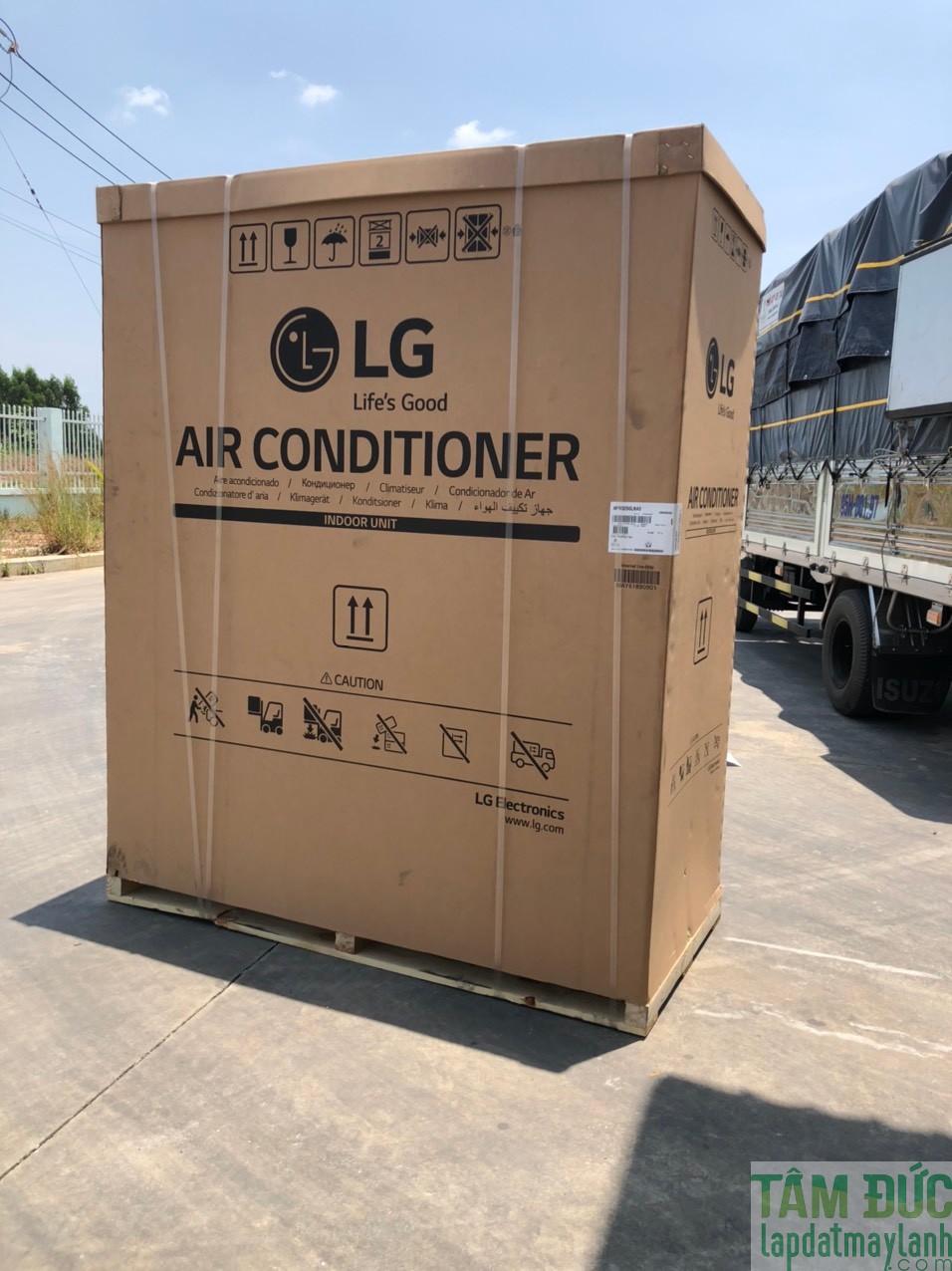 Máy lạnh Tủ đứng LG APNQ200LNA0/APUQ200LNA0 (20HP)