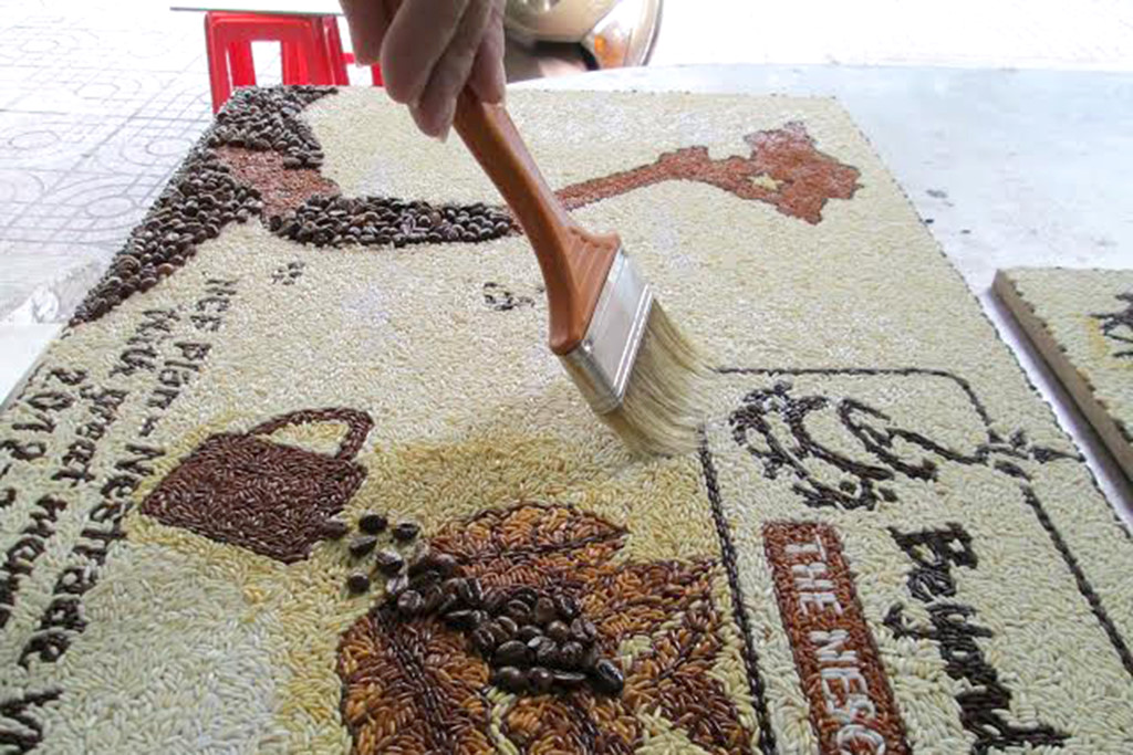 Tranh gạo - Dòng tranh mang đậm ý nghĩa dân tộc Việt Nam Tranh gạo - Dòng tranh mang đậm ý nghĩa dân tộc Việt Nam