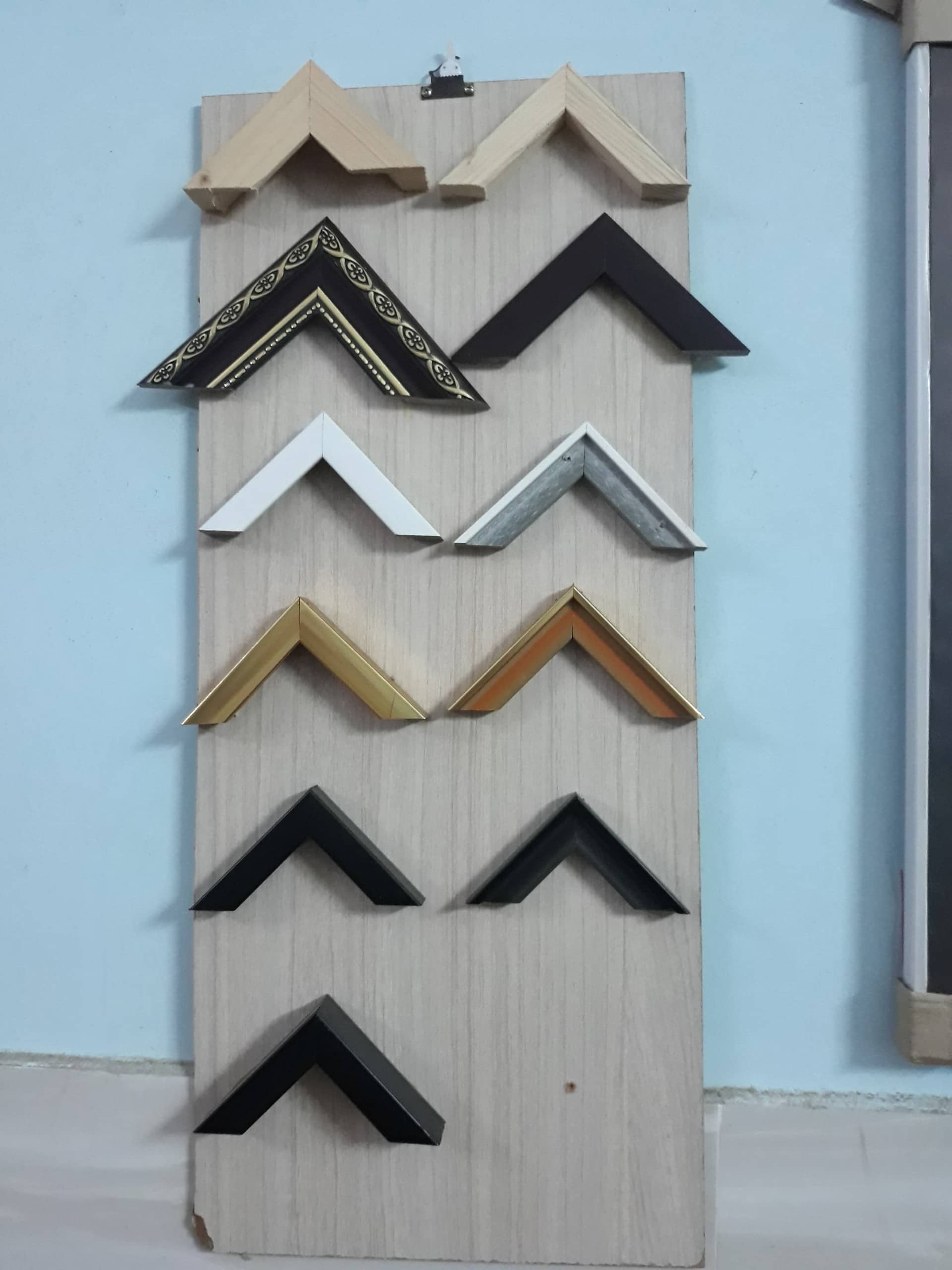 5 phút biến hoá nhà cũ thành nhà mới với tranh vải treo tường 3 Khung tranh vải treo tường nhẹ, không bị mối mọt