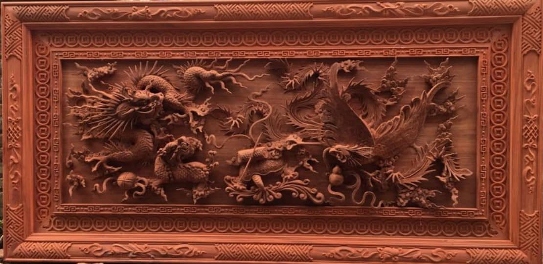 Tranh khắc gỗ là dòng tranh mang nét truyền thống của người Á Đông 11 Tranh gỗ long phụng sum vầy đẹp nhất năm 2020