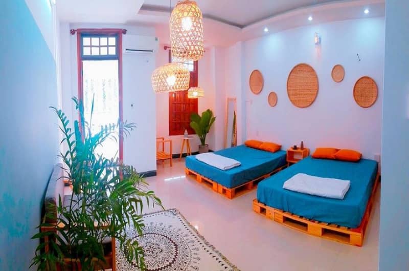 Gợi ý cách trang trí phòng ngủ homestay độc đáo, sáng tạo 8 Vật liệu gỗ tự nhiên và tiết kiệm tối đa chi phí và tạo cảm giác gần gũi