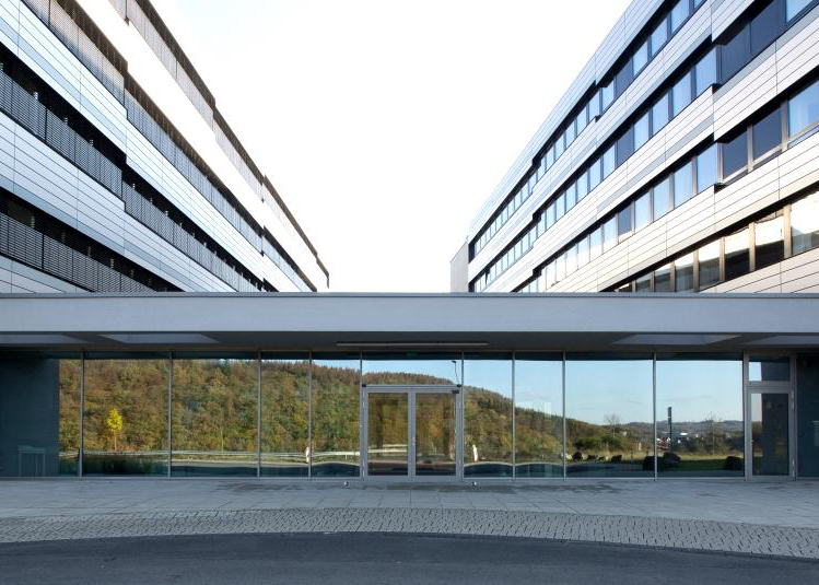 Những ưu điểm của kính Low-E