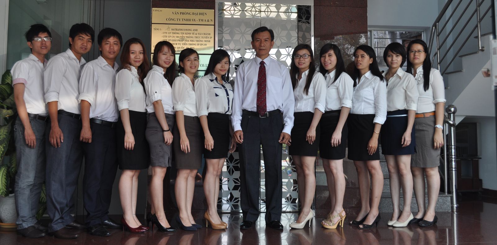Nhân sự công ty Song Anh
