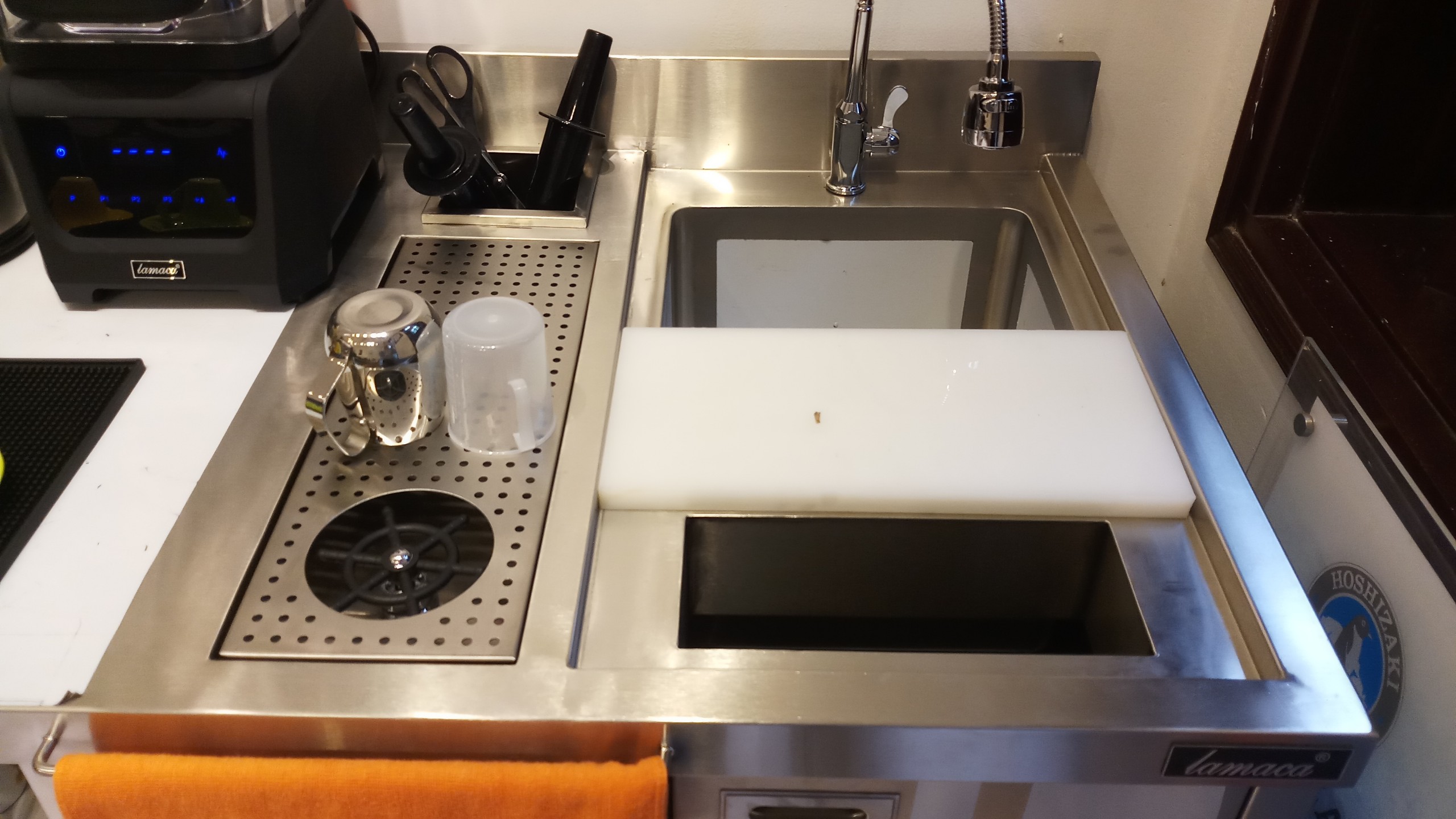 QUẦY PHA CHẾ CÀ PHÊ INOX - CAFE 12 TÍNH NĂNG