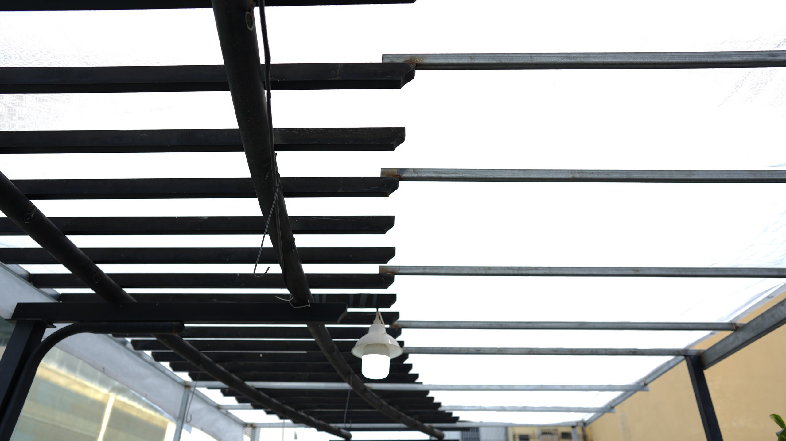 Lưới che nắng 80% - HDPE 230GSM - Màu trắng
