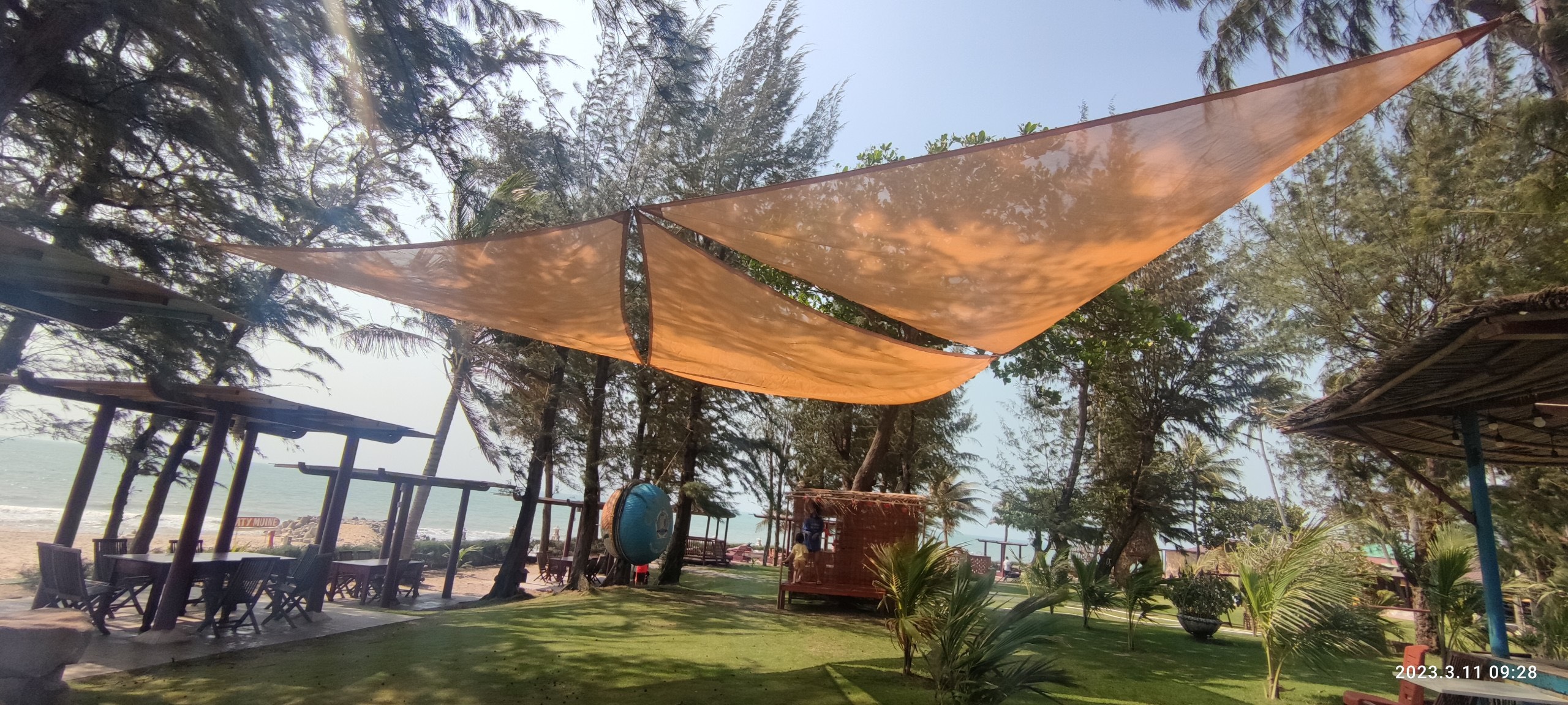 Lưới Che Nắng 70% - Kích thước 6m x 6m x 6m - 230GSM Nhiều màu