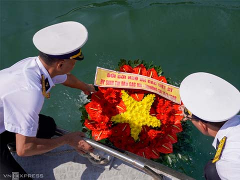 Lễ tưởng niệm 64 liệt sĩ Gạc Ma Lễ tưởng niệm 64 liệt sĩ Gạc Ma