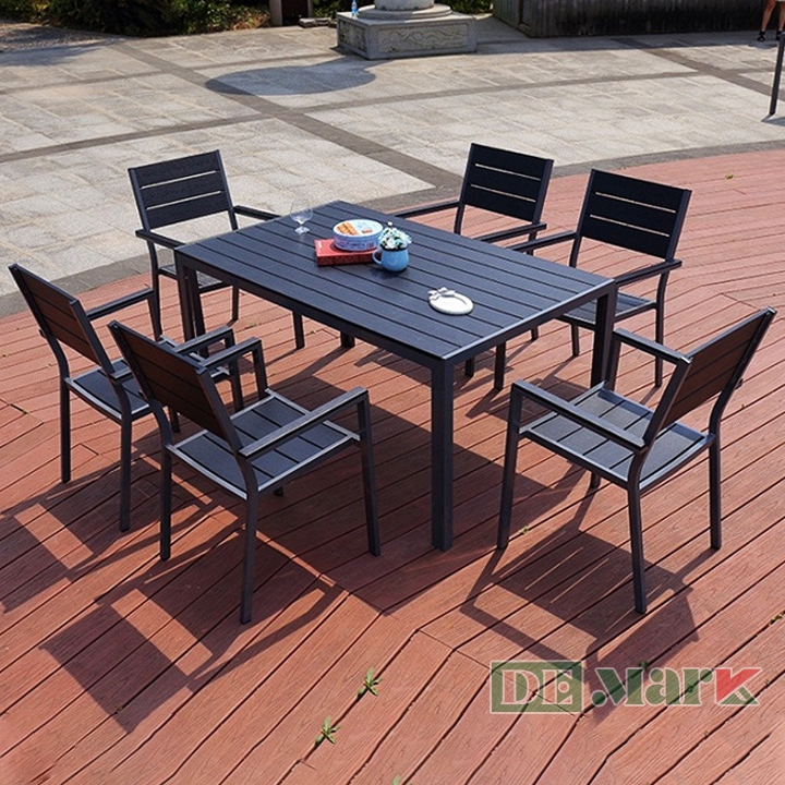 Bàn Ăn Giả Mây Thịnh Hành Nhất Hiện Nay Tại TP. Hồ Chí Minh