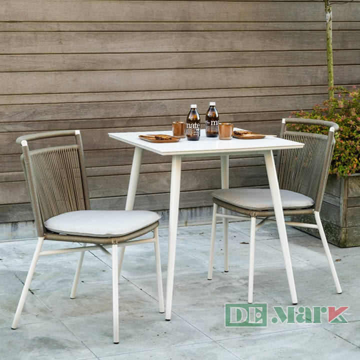Những Điều Cần Lưu Ý Khi Mua Bàn Ghế Ngoài Trời
