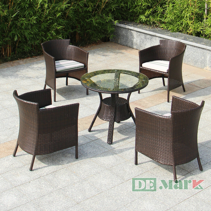 Bàn ghế mây nhựa: Nâng niu giá trị cuộc sống hiện đại