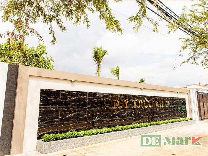 Thủy Trúc Villa Chọn DeMark Cung Cấp Ghế Hồ Bơi Nhựa Giả Mây